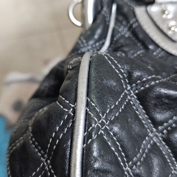 Marc by Marc Jacobs Resort Collection Stam Black Leather + Silver Chain - Picture 12 of 15